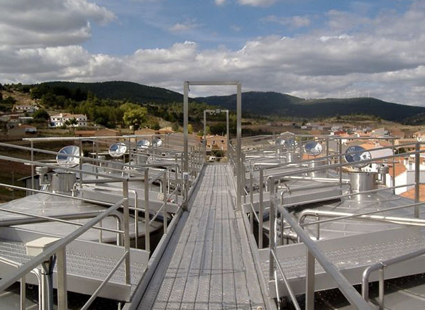 Las instalaciones cuentan con todo lo necesario para una óptima elaboración del vino