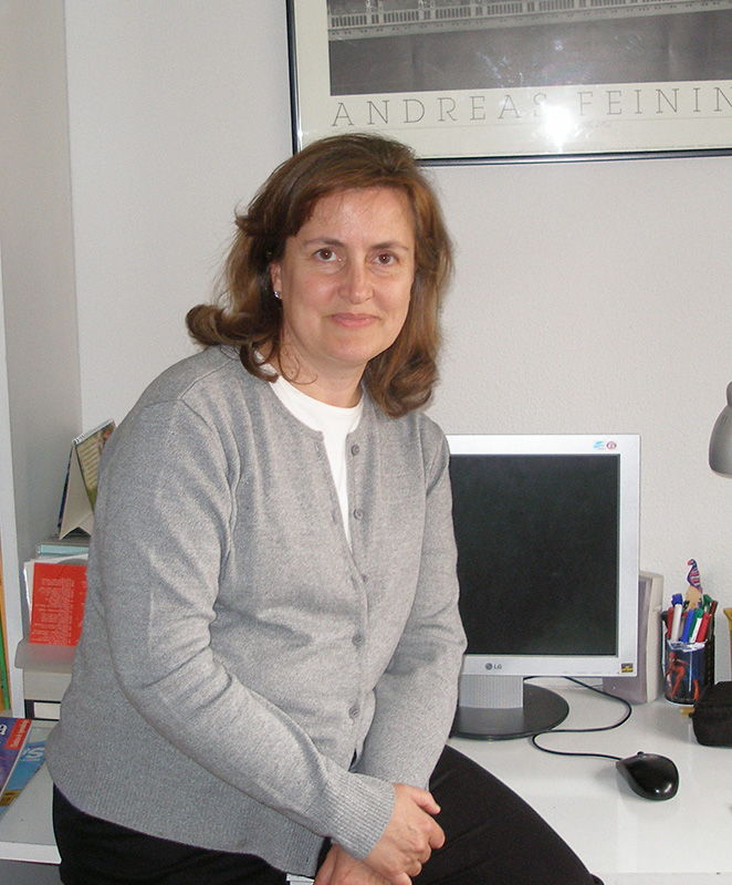 Francisca es la responsable de elaboración Francisca es la responsable de elaboración